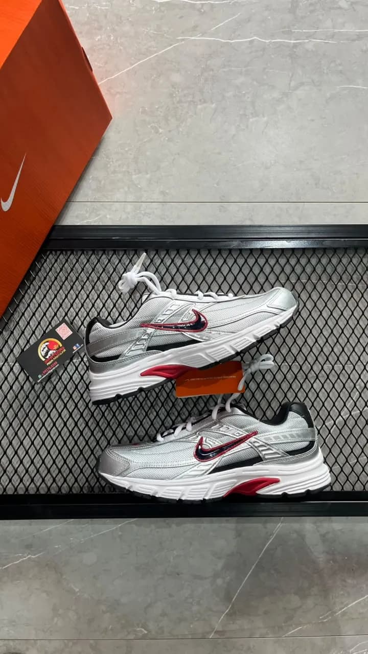 Nike Initiator prata, foto 1 de 3